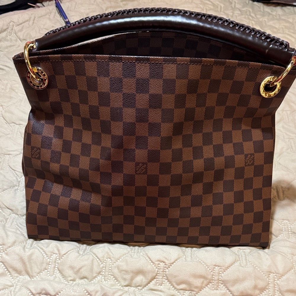 Elegant Checkered Tote with Gold Accents